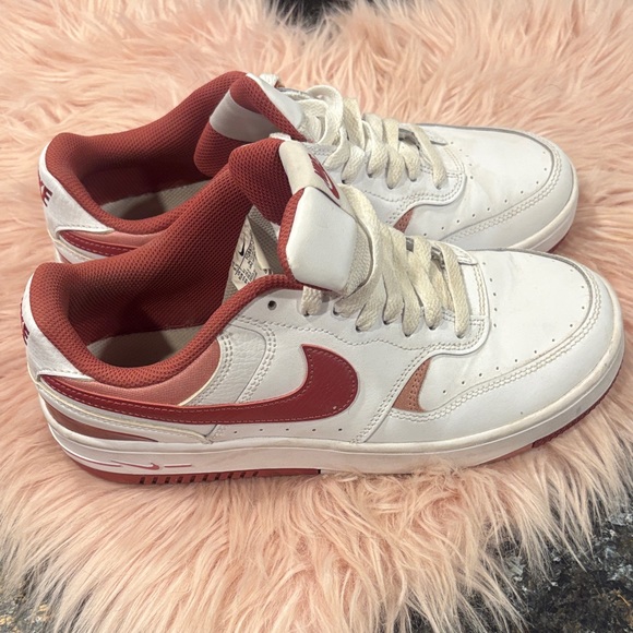 Nike Shoes - Nike Women’s Gamma Forces